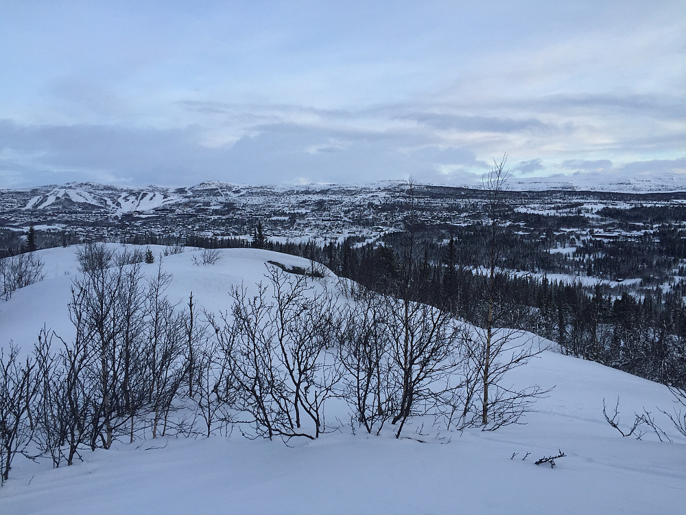 Fra Liahovda (896 m) mot Beitostølen.