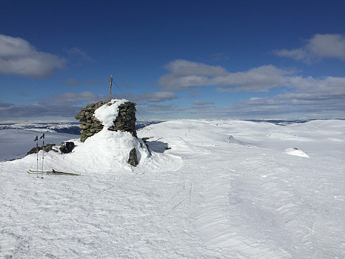 Sørbølfjellet (1284 m).