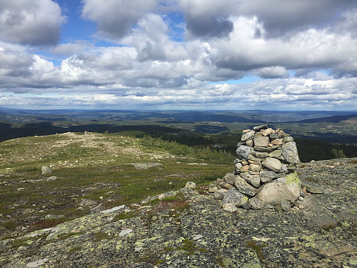 På toppen av Busufjellet (1058 m).