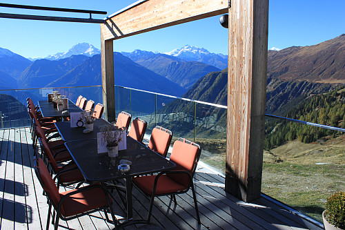 Restaurant ved Hotel Belalp (2130 m).