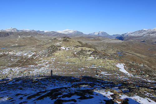 På Høgbrotet (1630 m). Utsikt mot nordøst.