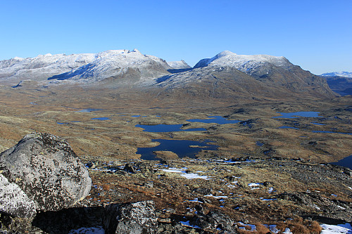 På Høgbrøtet (1630 m). Utsikt mot øst.