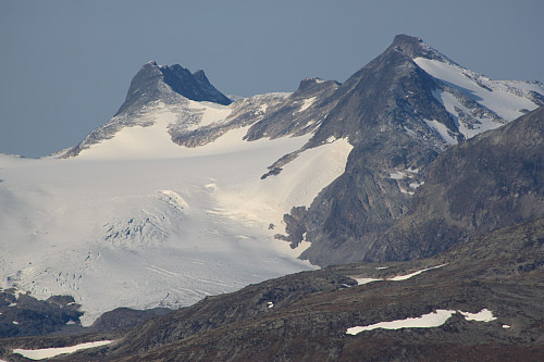 Sagi og Mjølkedalspiggen fra Dryllenøse (1510 m).