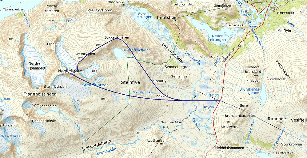 Kart med inntegnet rute (blå).