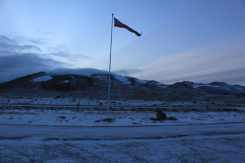 Tilbake fra turen på Valdresflya (1389 moh) like før det ble mørkt.
