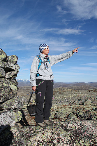 Meg på toppen av Slettningseggen