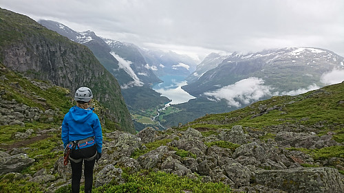 Fjord, vatn, fjell og bre - Norge altså