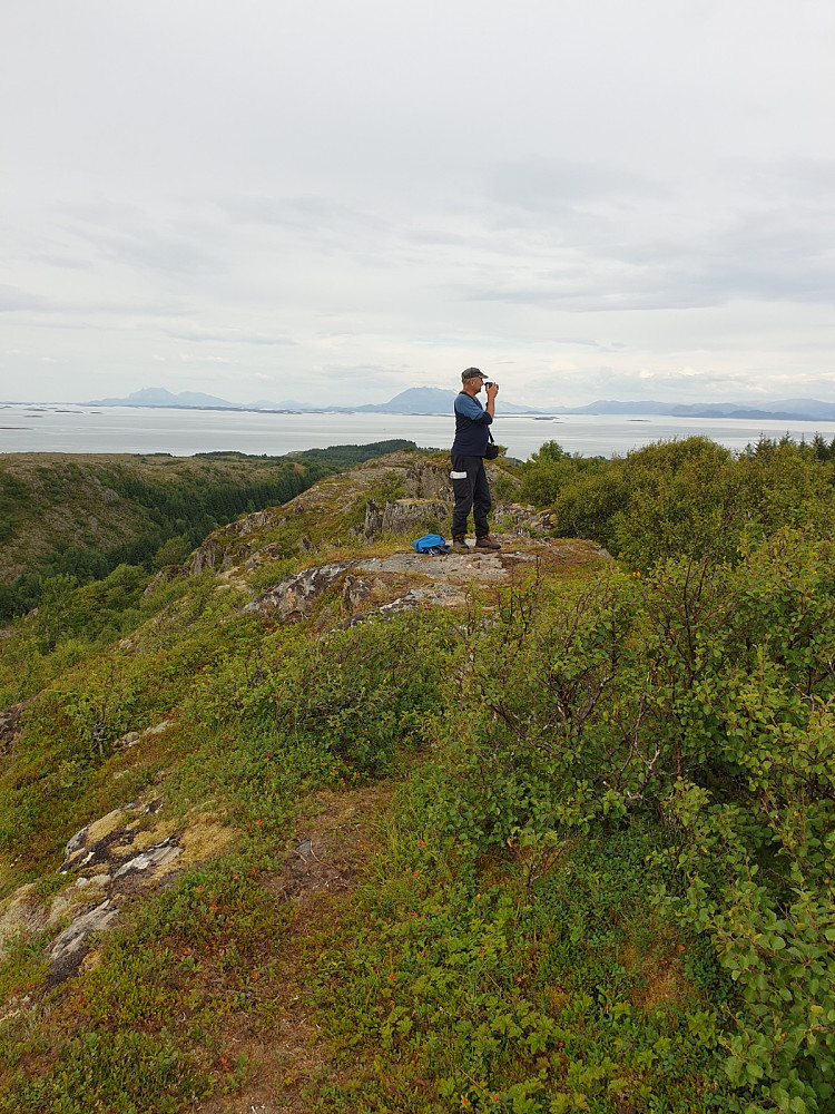 Arne fotograferer fra toppunktet!