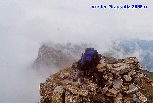 Der Gipfel vom Vorder Grauspitz (2599m), dem höchsten Gipfel Liechtensteins.