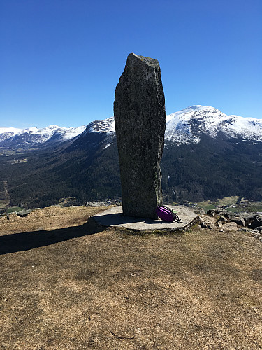 Minnestøtte