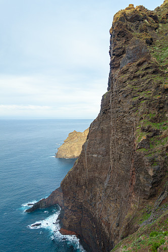 Steilwand an der Nordküste des Teno-Gebirges