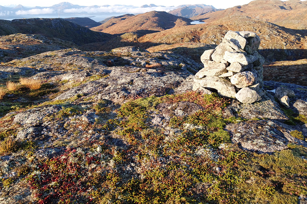 Skulle hatt fridag..... Men rakk en runde og dette er tatt fra nordøstre Moldeheia retning vestover.