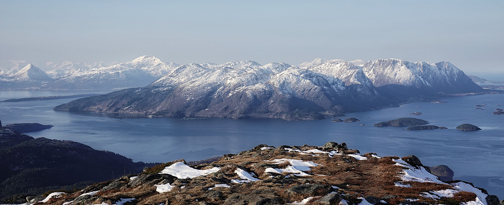 Fra Jendemsfjellet mot Otrøya. 