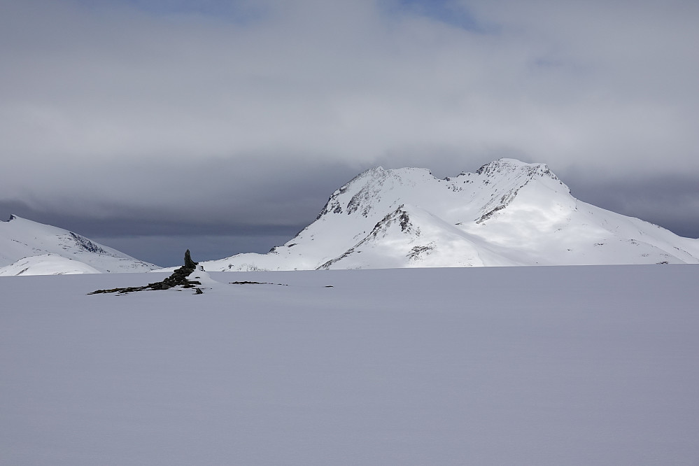 Fra toppen av Raudheia retning Snøtind m.fl.