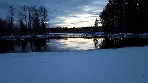 Ved Mesnaelva