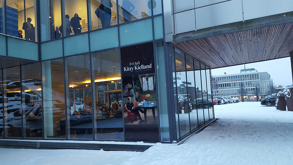 Ved Lillehammer kunstmuseum