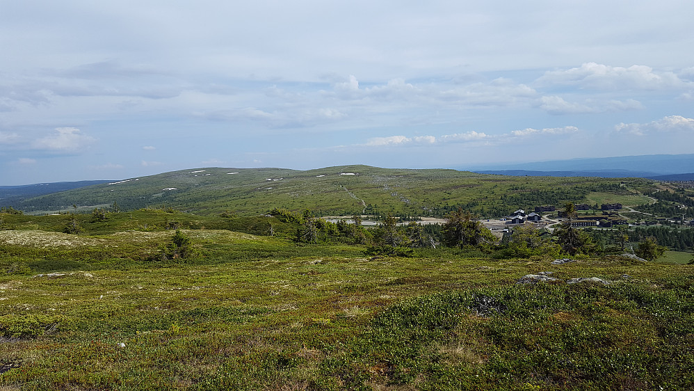 Utsikt mot Nevelfjell og Slåseterfjellet fra Hafjell