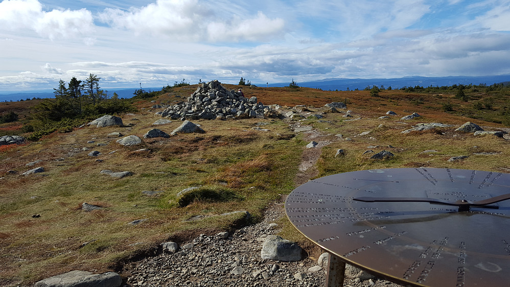Ved sikteskiva på Sjusjøfjellet