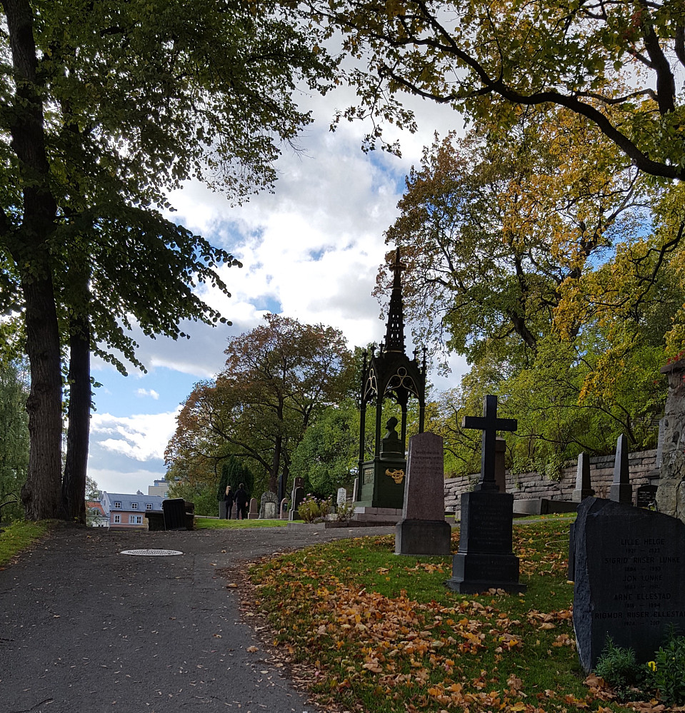 Wergelands grav på Vår Frelsers gravlund