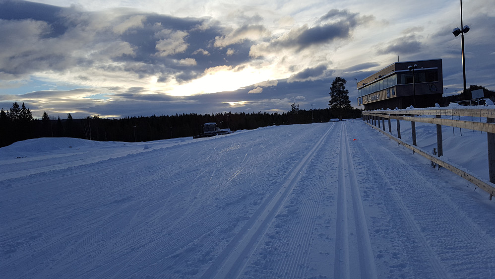 På stadion