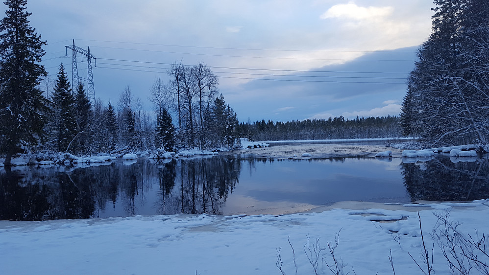 Ved Mesnaelva