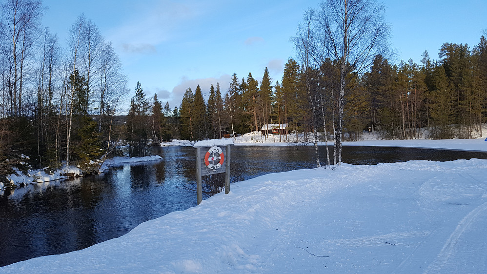 Kroken, ser over til Krokbua