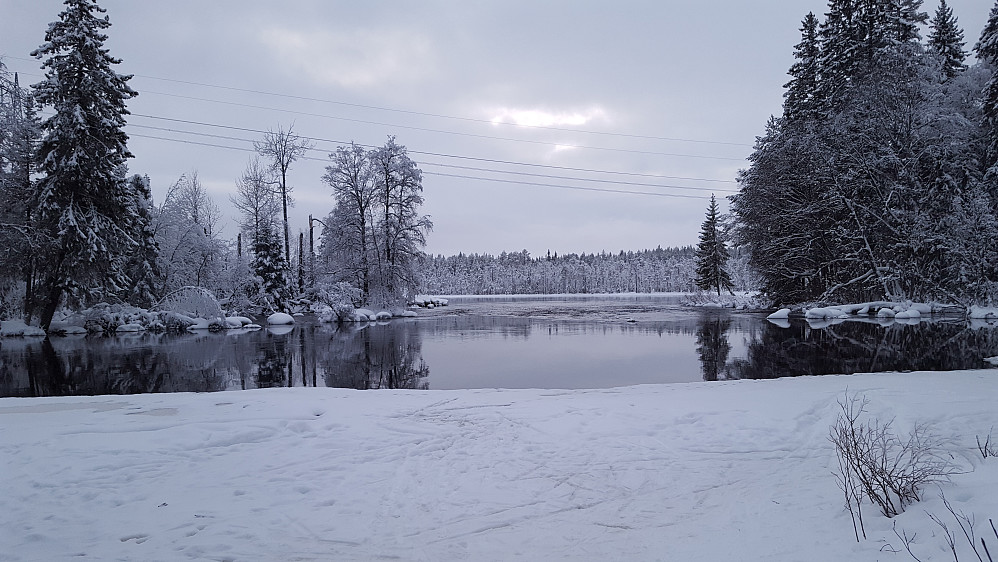 Mesnaelva, Ved Birkebeinerløypa