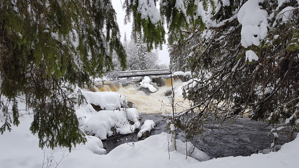 Øvstedalsfossen