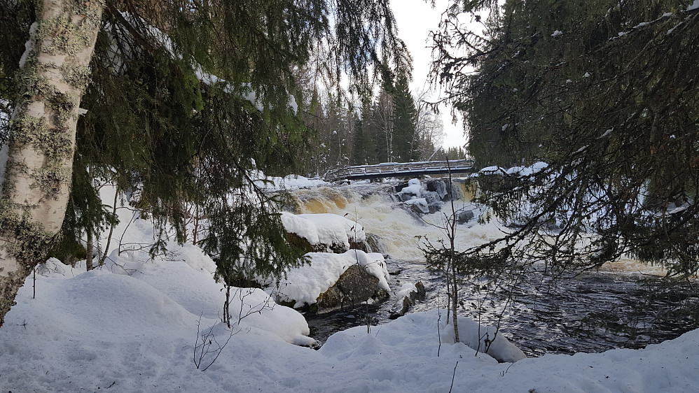Mesnaelva, Øvstedalsfossen