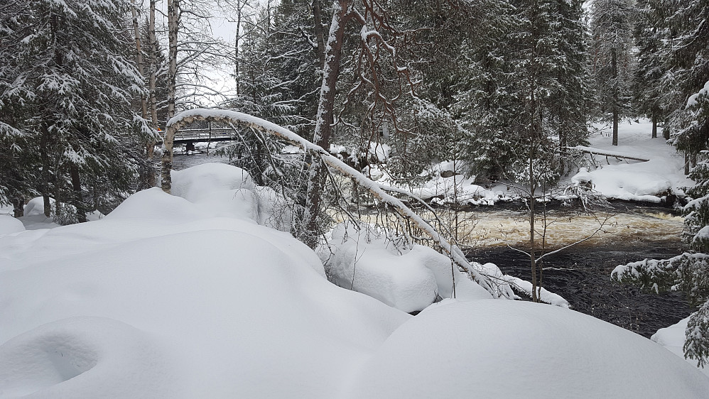 Øvstedalsfossen