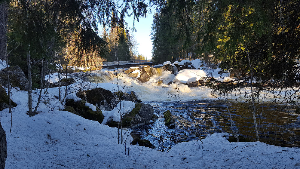 Øvstedalsfossen
