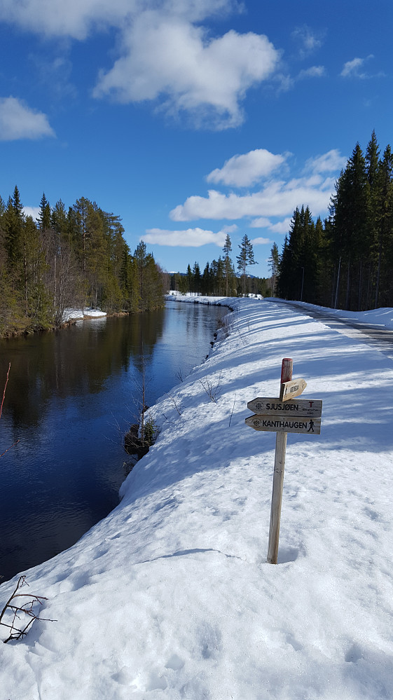 Mesnaelva, Kanalen