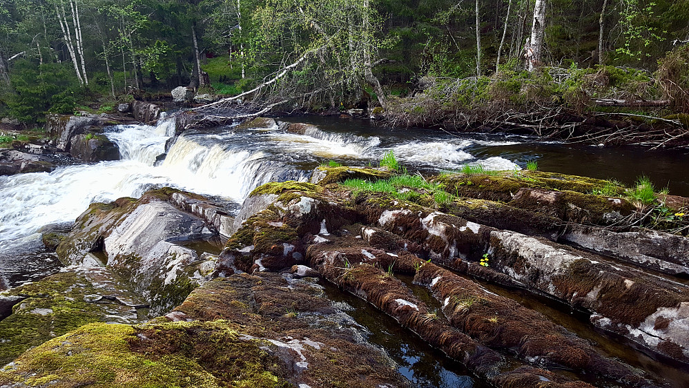 Øfstdalsfossen