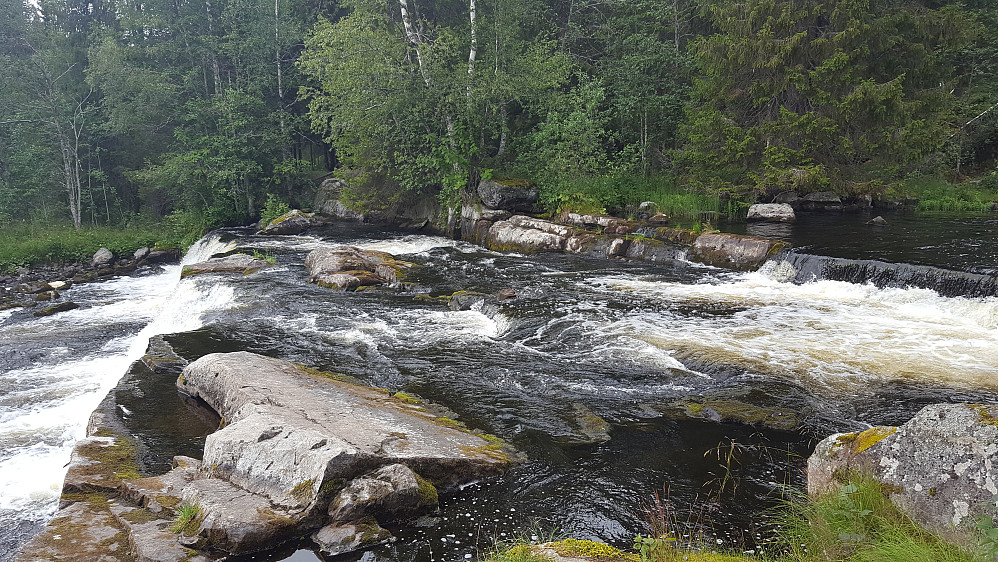 Øfstdalsfossen 