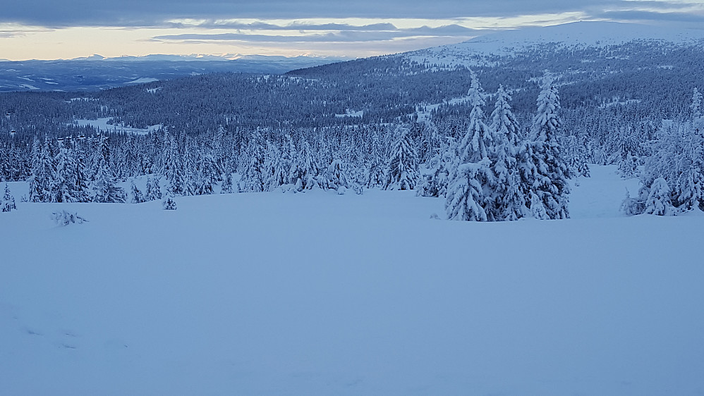 På krysset Nordseterfjellet på veg opp
