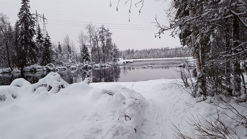 Mesnaelva ved Birkebeinerløypa