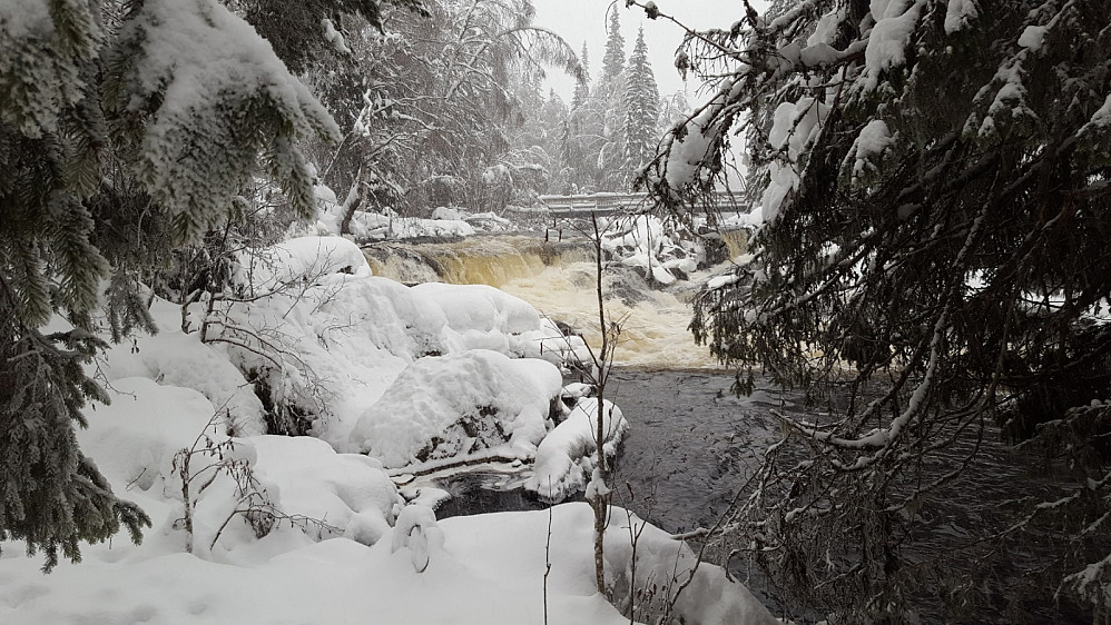 Mesnaelva ved Øfstdalsfossen
