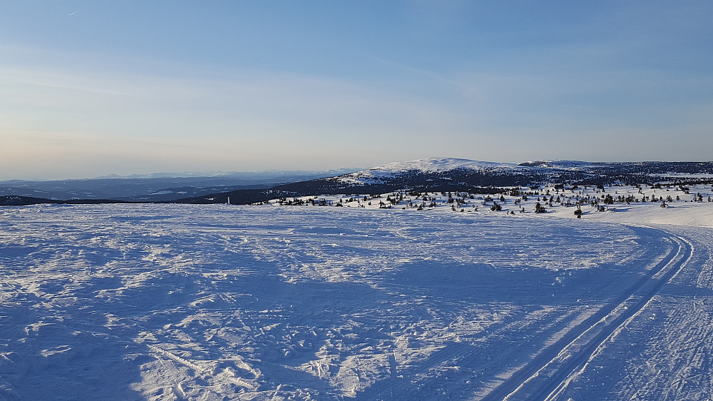 På Lunkefjell, ser mot Nevelfjell 