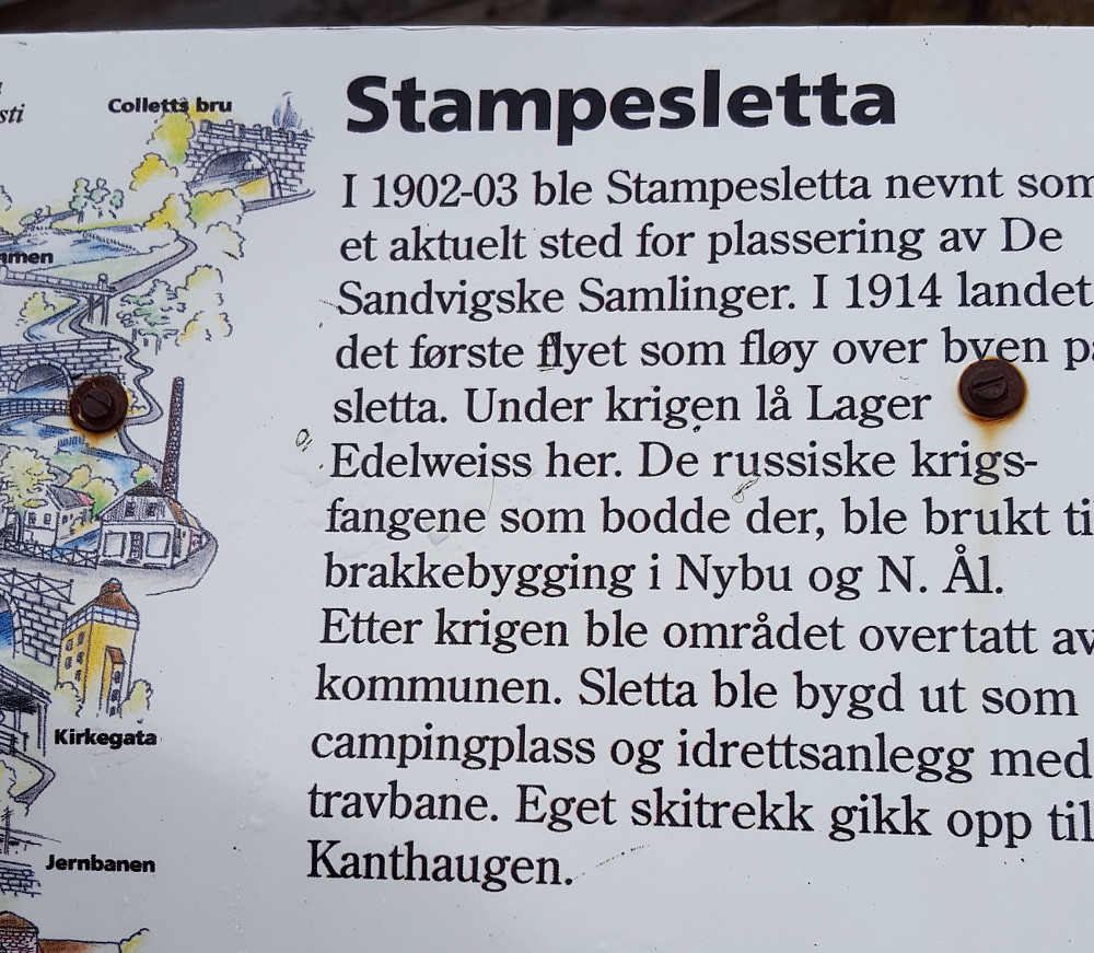 Informasjonstavle ved Badedammen