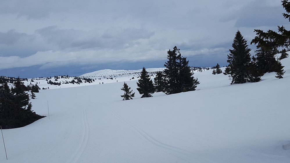 Hitdalen, Kriksfjellet bakerst