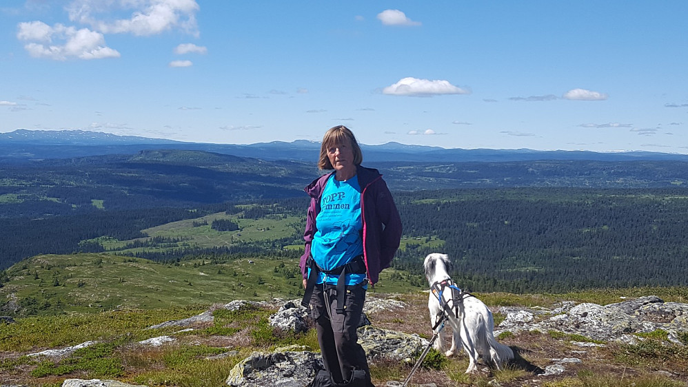 Anne Grete på Roåkerknappen