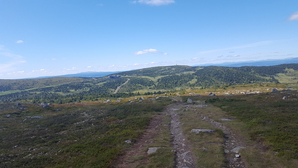 Mot Pellestova og Hafjellet