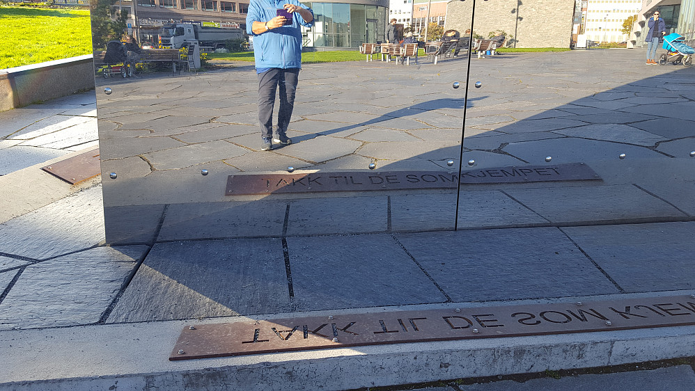 Monument ved krigsmuset