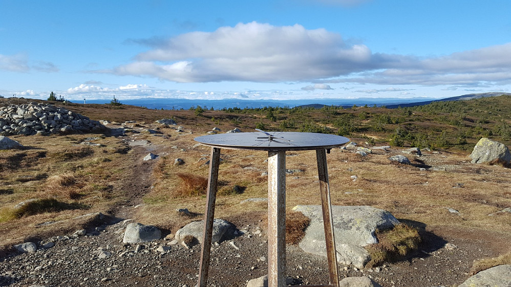 På Sjusjøfjellet øst