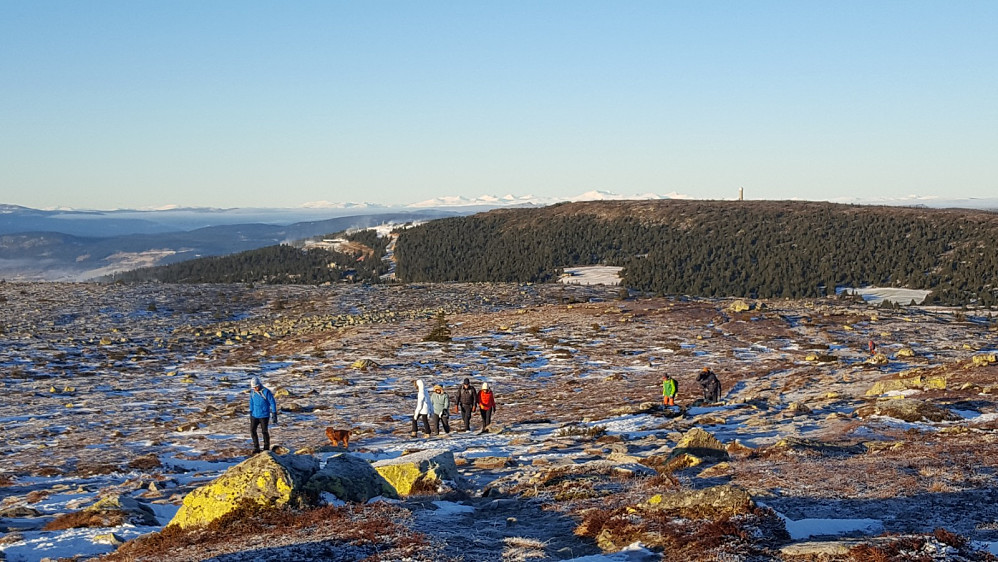 På vei ned, snøproduksjon i Hafjell