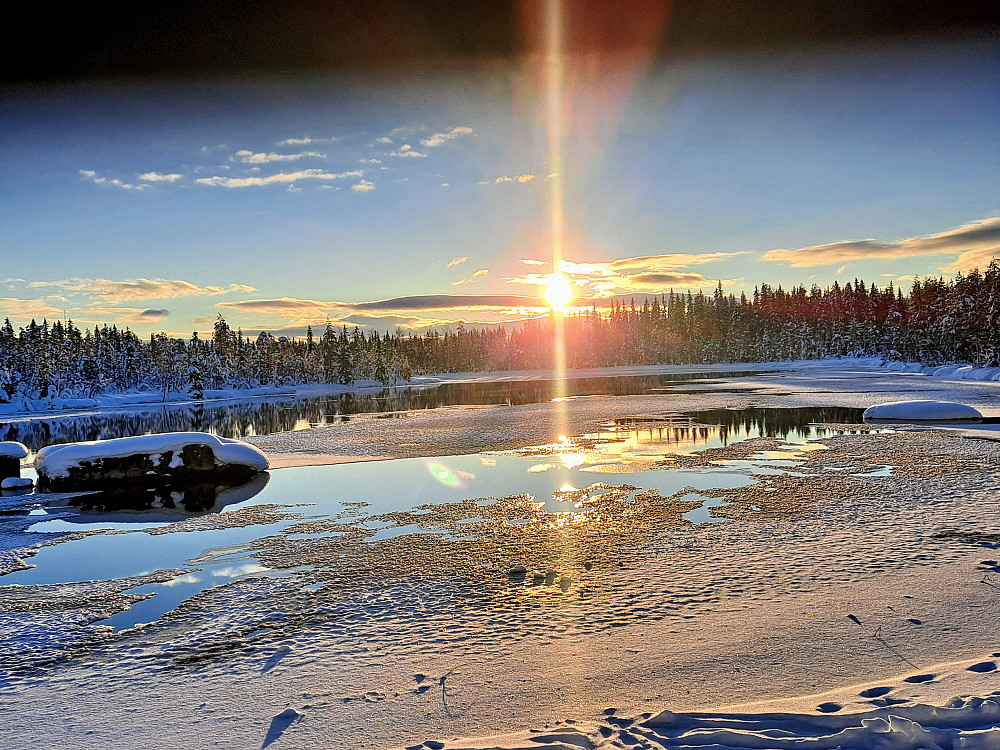 Mesnaelva ved Bottilflø