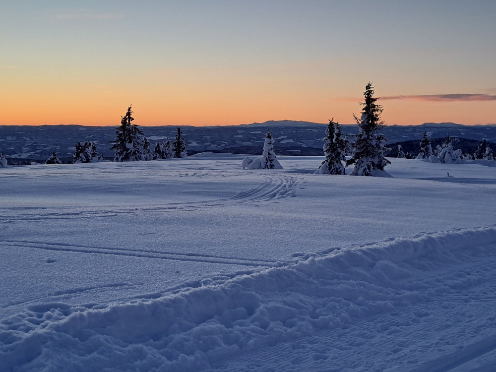 På vei ned fra Lunkefjell