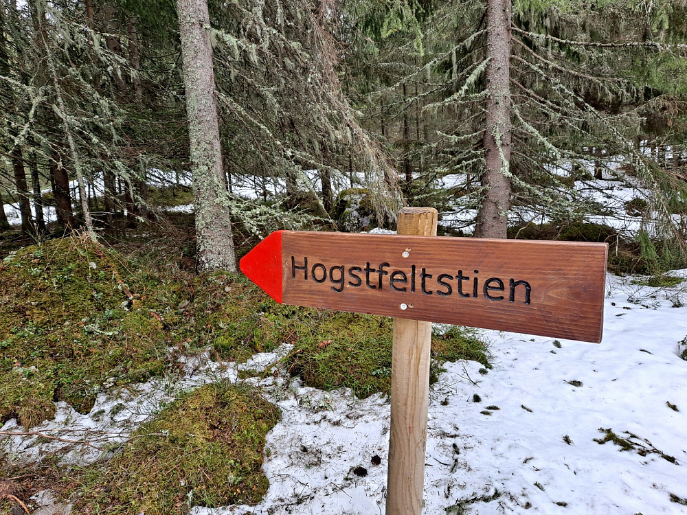Her tok jeg Hogstfeltstien