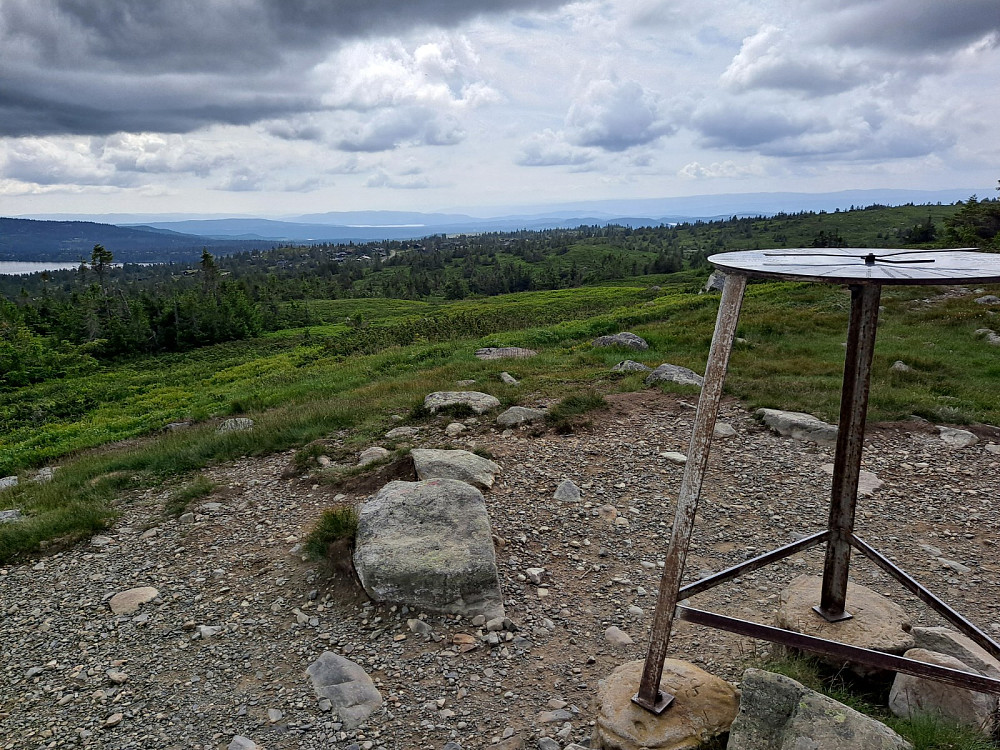 På Sjusjøfjellet øst