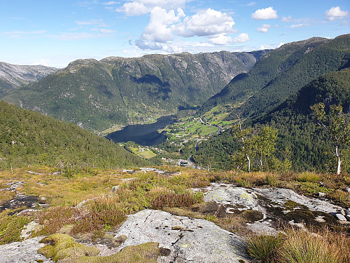 Utsikt ned mot Haugsvær